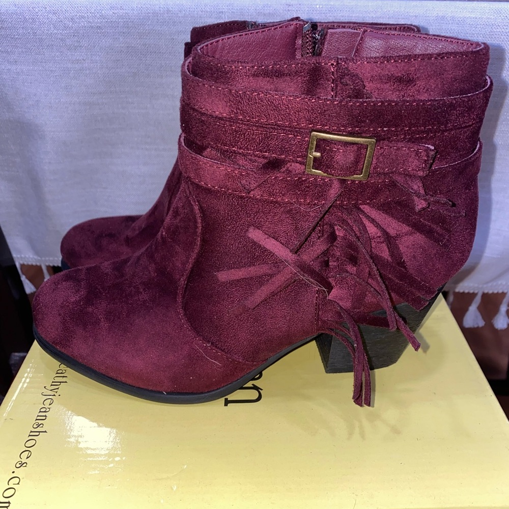 Burgundy Booties - Picture 5 of 7